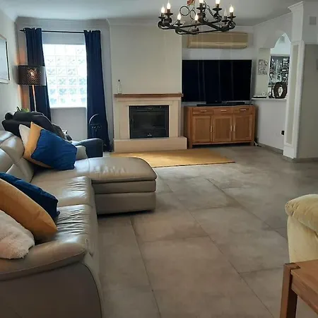 R Gem By The Sea Villa