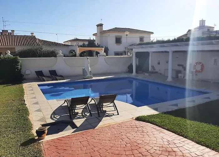 R Gem By The Sea Villa